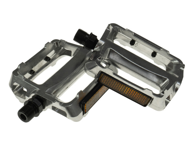 Pedals VP-Components VP-469 aluminium with reflector product